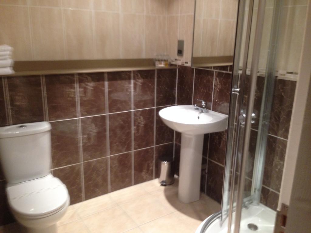 Dumfries Arms Hotel คัมน็อค ห้อง รูปภาพ